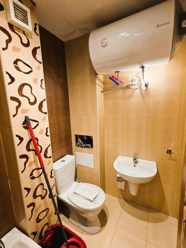 Продава 3-СТАЕН, гр. София, Лагера, снимка 14 - Апартаменти - 53761969