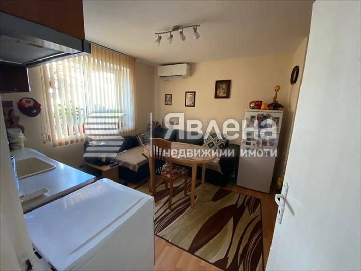 Продава ЕТАЖ ОТ КЪЩА, гр. Асеновград, област Пловдив, снимка 5 - Етаж от къща - 53612120