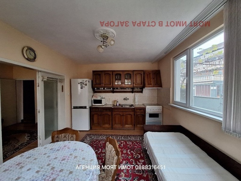 Продава КЪЩА, гр. Стара Загора, Зора, снимка 3 - Къщи - 52453696