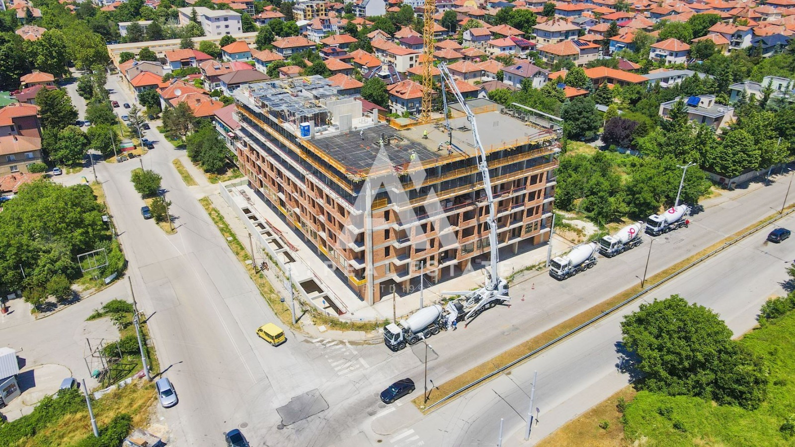 Продава 2-СТАЕН, гр. Плевен, Широк център