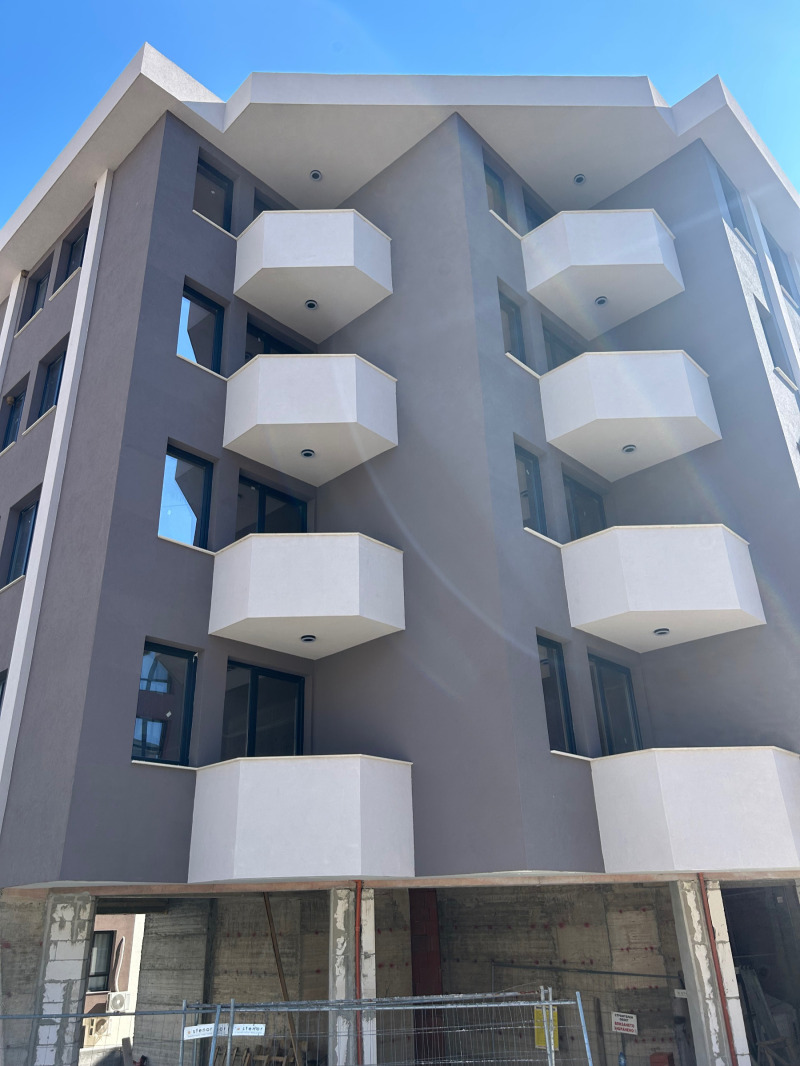 Продава 3-СТАЕН в град Кърджали, Възрожденци - 100 кв.м / 85 000 € » 166 245.55 лв., М ТРАНС ЕООД