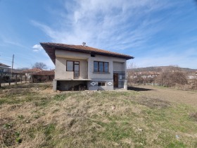 Продажба на имоти в гр. Стражица, област Велико Търново - изображение 1 