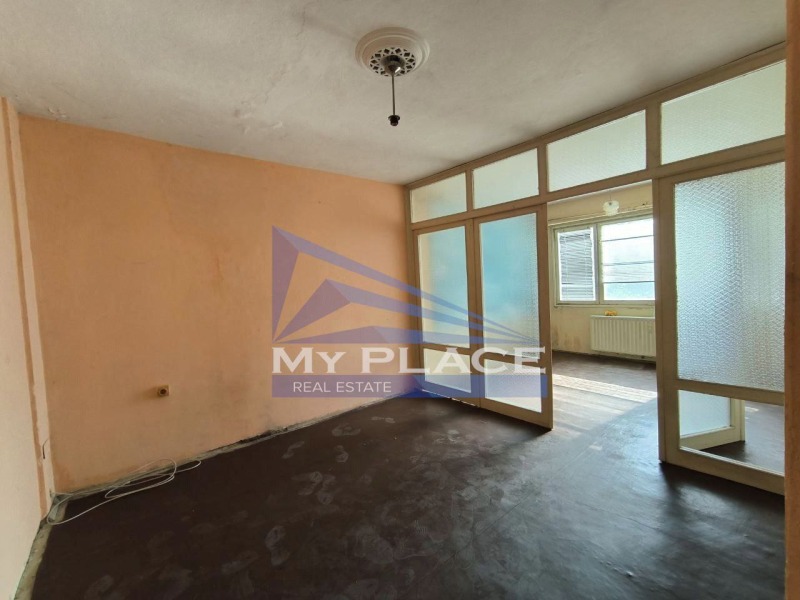 Продава  2-стаен град Шумен , Тракия , 60 кв.м | 77767961 - изображение [2]