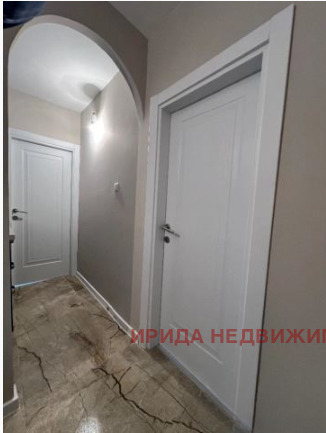 Продава 2-СТАЕН, гр. София, Банишора, снимка 3 - Апартаменти - 52558546