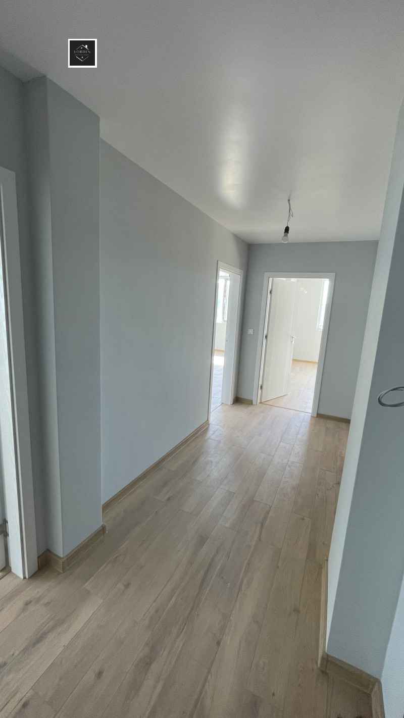 Продава  3-стаен град Пазарджик , Център , 104 кв.м | 25974766 - изображение [9]