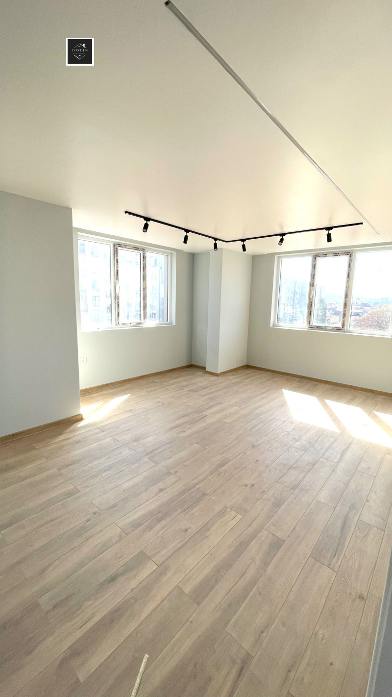 Продава  3-стаен, град Пазарджик, Център •  122 000 EUR • ID 75128019 — holmes.bg - [1] 