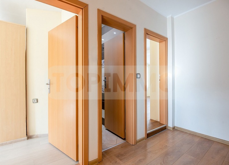 Продава 3-СТАЕН, гр. Варна, Спортна зала, снимка 3 - Апартаменти - 52750410