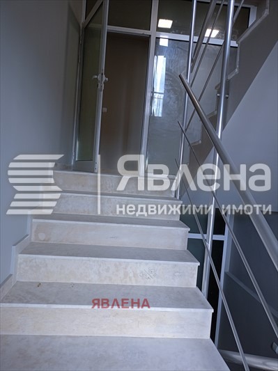 Продаја  3 спаваће собе Софија , Манастирски ливади , 214 м2 | 39809335 - слика [4]