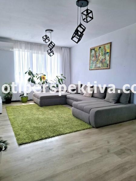 Myytävänä  3+ makuuhuone Plovdiv , Kjutšuk Pariž , 133 neliömetriä | 73683004