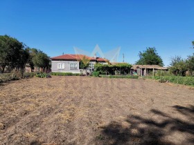 Maison Sokolovo, région de Dobritch 1