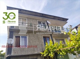 Hausboden Ignatiewo, region Varna 1