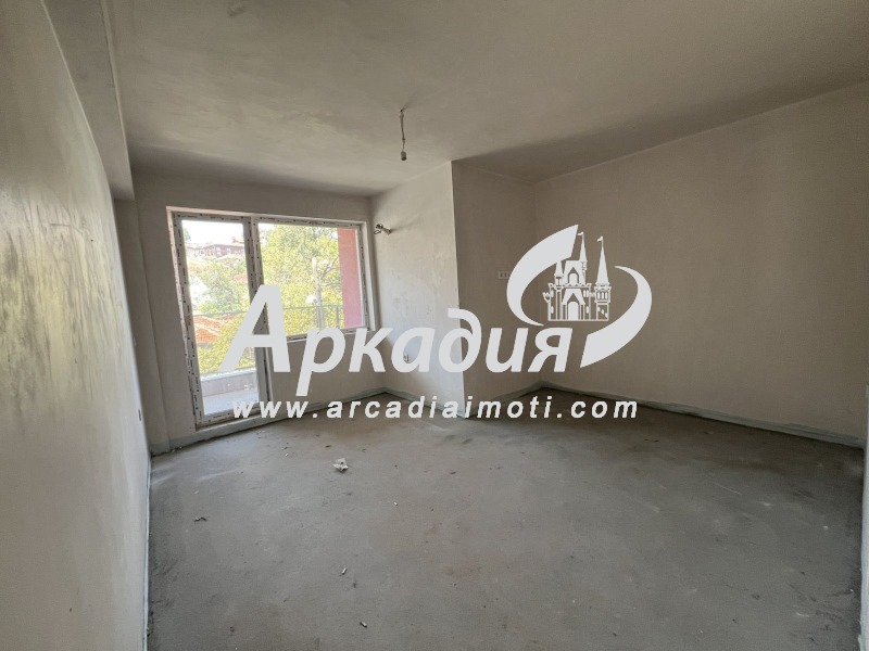 En venta  1 dormitorio Plovdiv , Tsentar , 71 metros cuadrados | 75593074 - imagen [5]