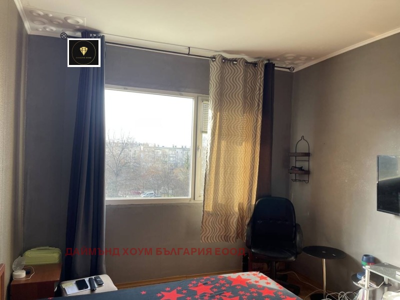 Продава 3-СТАЕН, гр. Пловдив, Кючук Париж, снимка 11 - Aпартаменти - 49126542