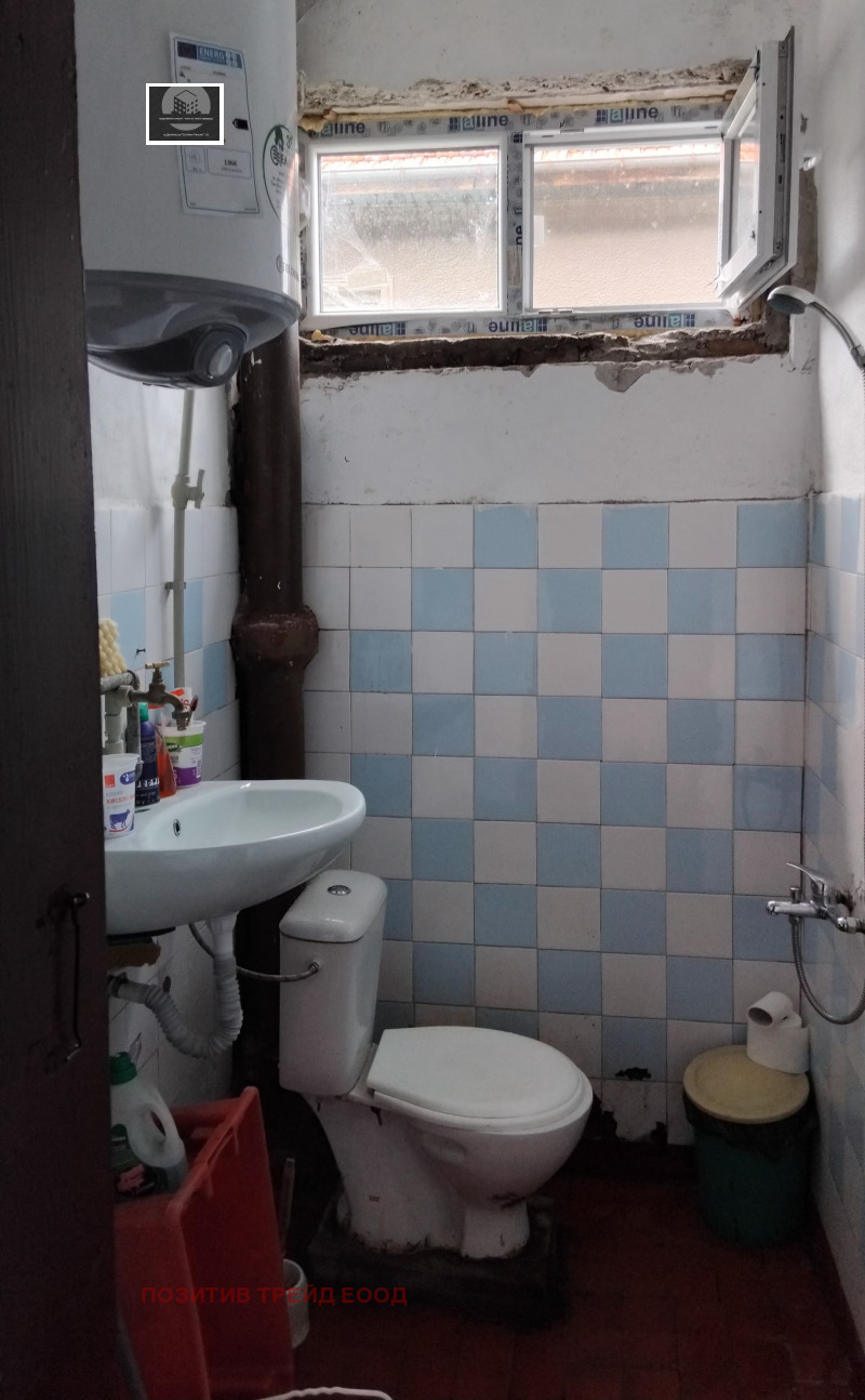 Till salu  Hus Golv Kjustendil , Centar , 78 kvm | 14722304 - bild [7]