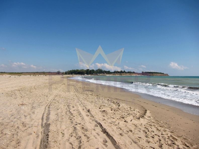 Продава КЪЩА, с. Дуранкулак, област Добрич, снимка 2 - Къщи - 52545657