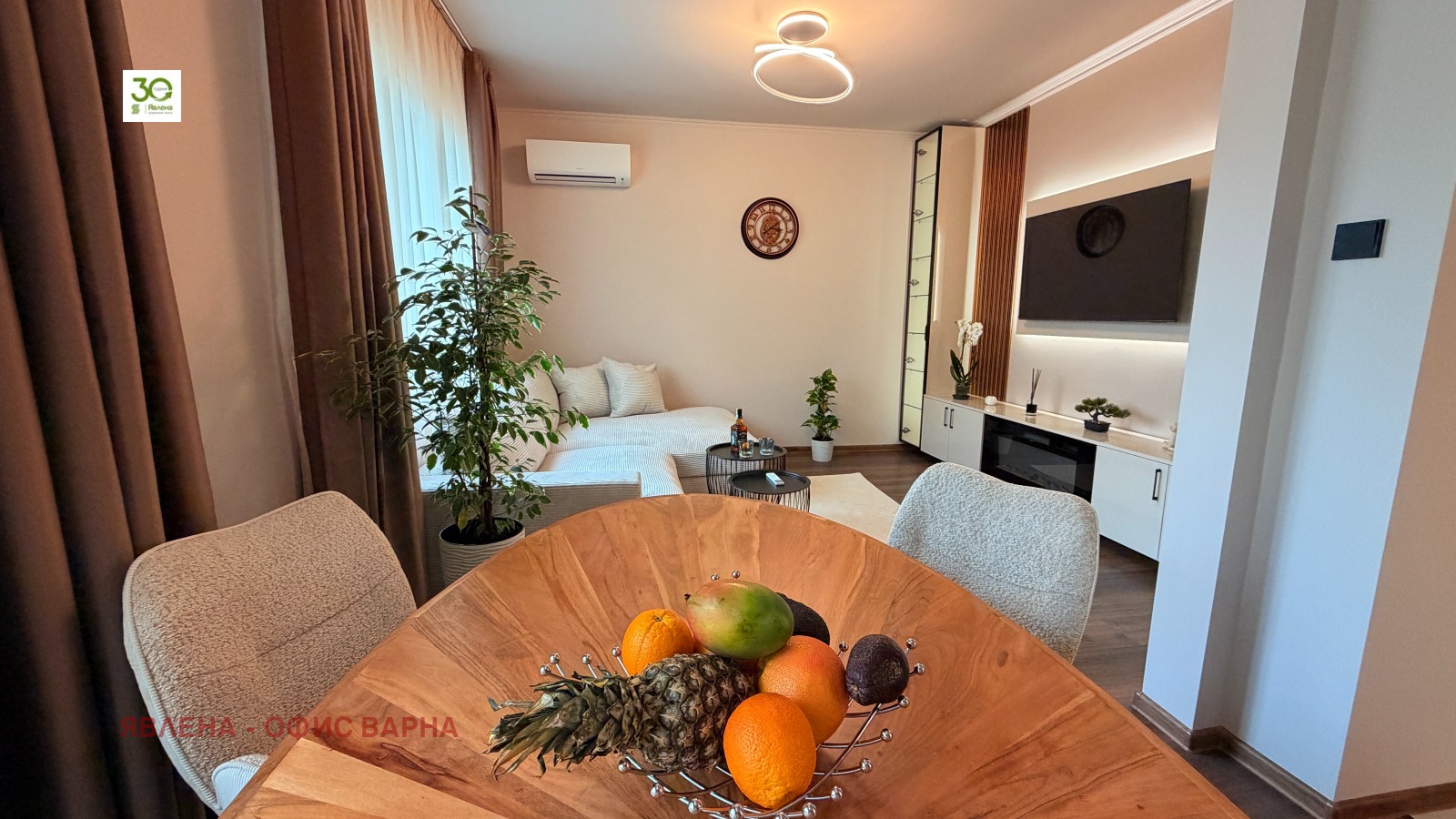 Продава 3-СТАЕН, гр. Варна, Център, снимка 2 - Апартаменти - 54051366