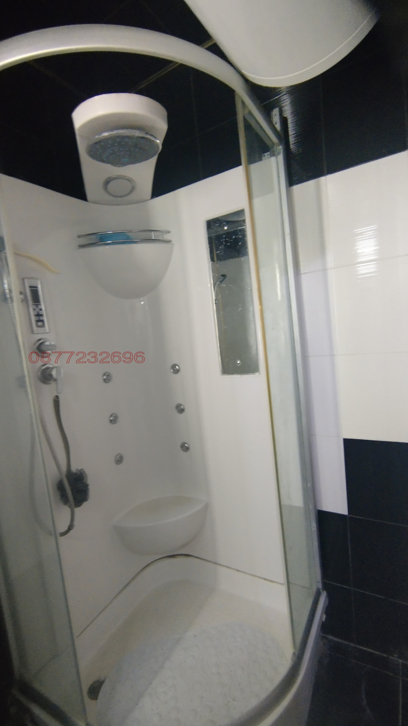 Продава 1-СТАЕН в град Добрич, Градска болница - 41 кв.м / 50 555 € » 98 876.99 лв.