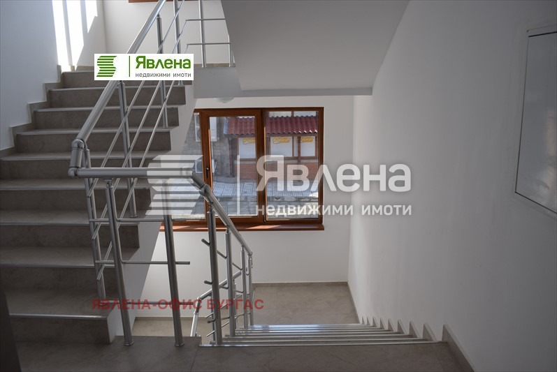 Продава 2-СТАЕН, гр. Приморско, област Бургас, снимка 2 - Aпартаменти - 48161084