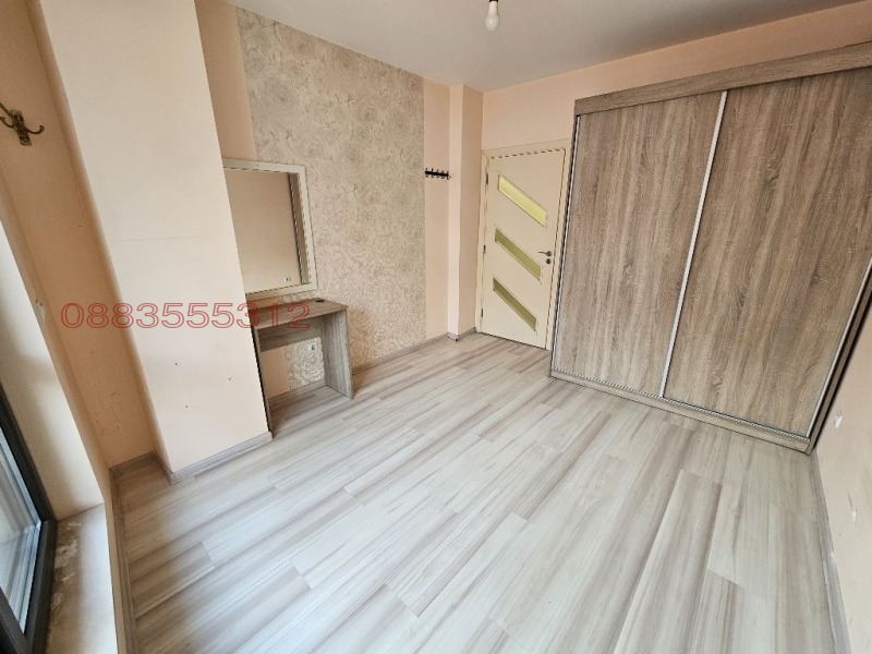 Na prodej  1 ložnice Pernik , Iztok , 60 m2 | 78869738 - obraz [2]