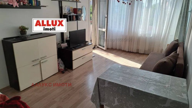 In vendita  1 camera da letto Ruse , Tsentar , 48 mq | 31767254