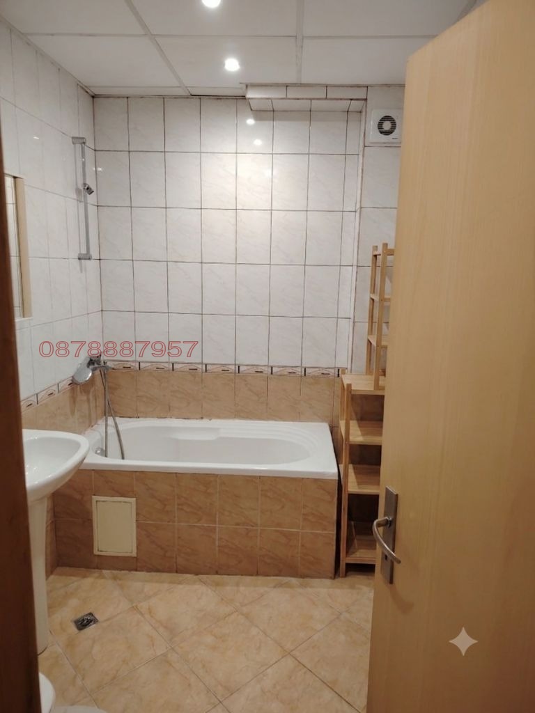 Продава 3-СТАЕН, гр. Варна, Център, снимка 11 - Апартаменти - 55507352