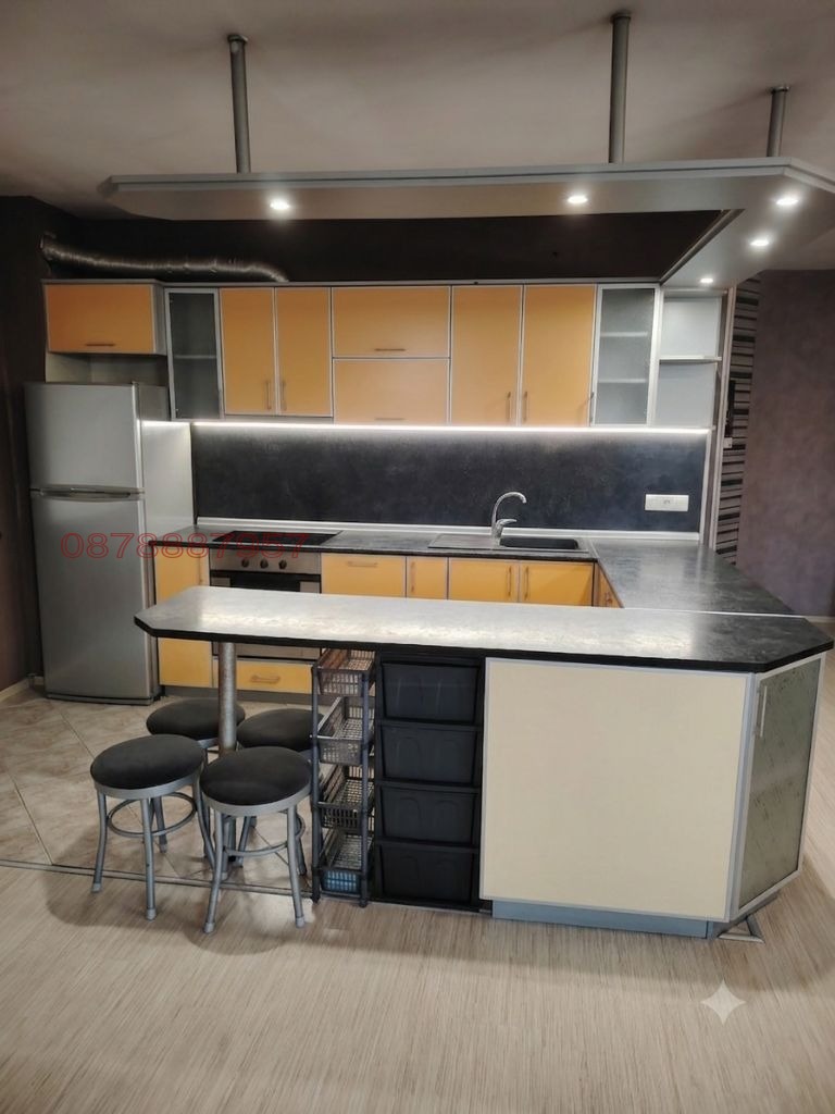 Продава 3-СТАЕН, гр. Варна, Център, снимка 5 - Апартаменти - 55507352