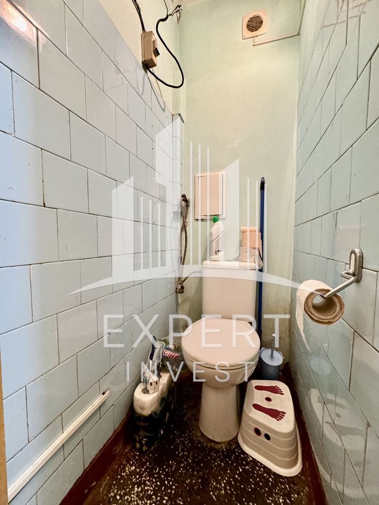 Продава 4-СТАЕН, гр. Варна, Цветен квартал, снимка 12 - Апартаменти - 52826273