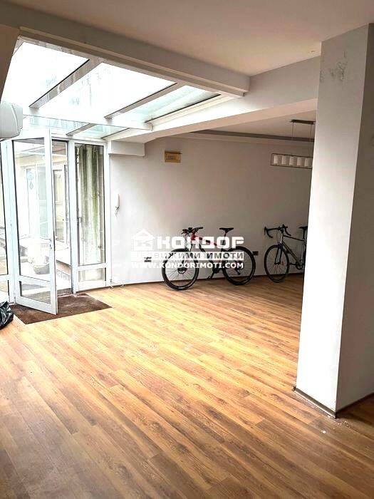 Продава ОФИС, гр. Пловдив, Център, снимка 5 - Офиси - 54078845