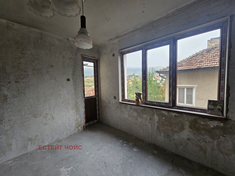 Продава КЪЩА, гр. Берковица, област Монтана, снимка 3 - Къщи - 52208136