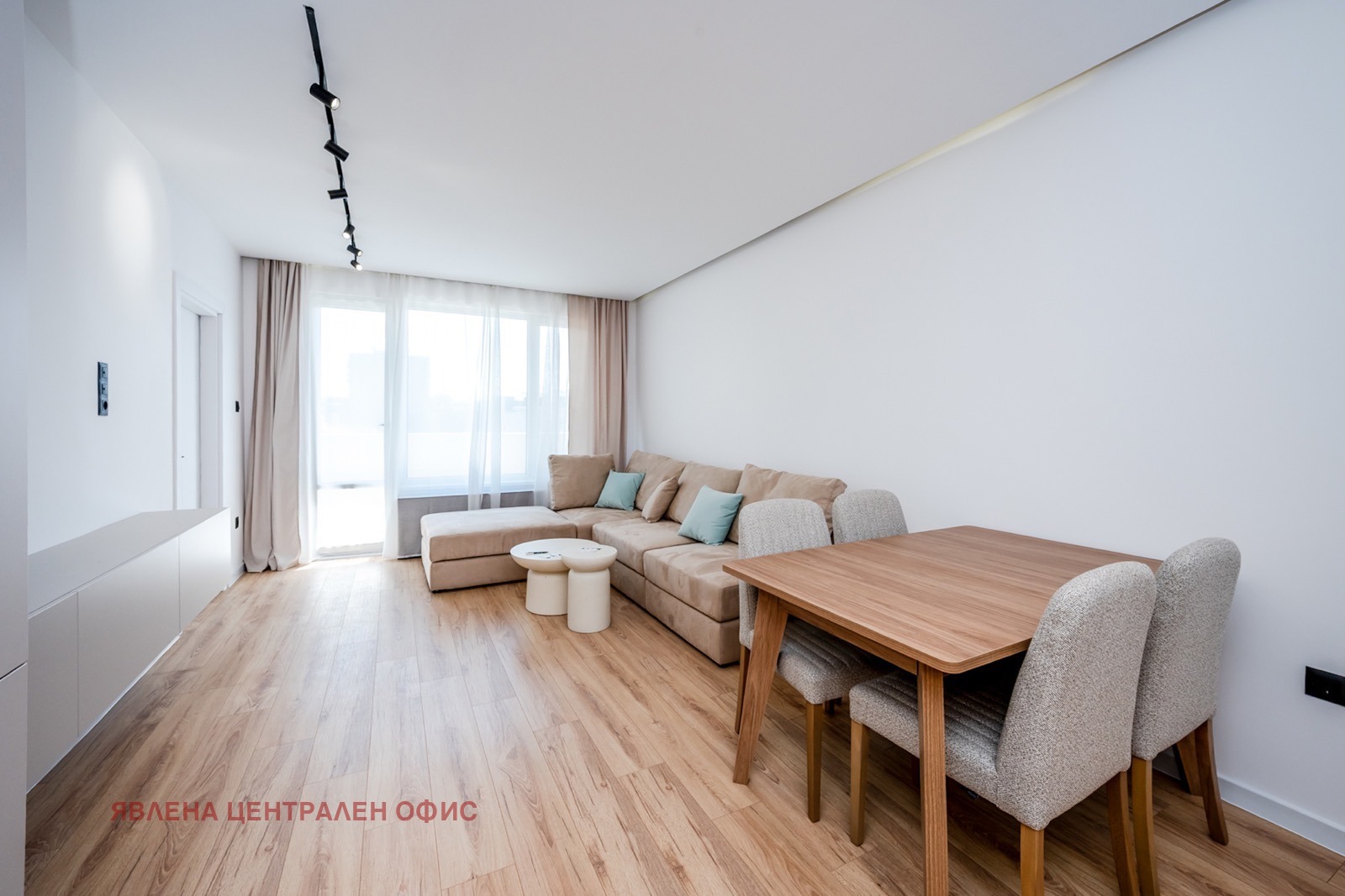 Продава 4-СТАЕН, гр. София, Изток