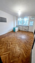 Продава 3-СТАЕН, град Добрич, Център • 169000 лв. / 86408.33 € • 18073997 3