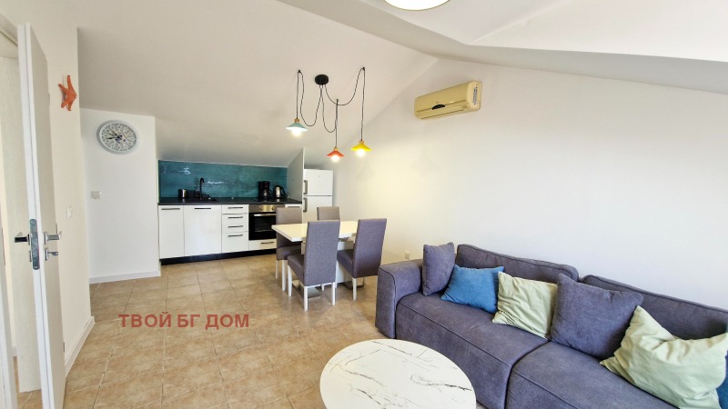 En venta  1 dormitorio región Burgas , Sveti Vlas , 70 metros cuadrados | 95008282 - imagen [3]