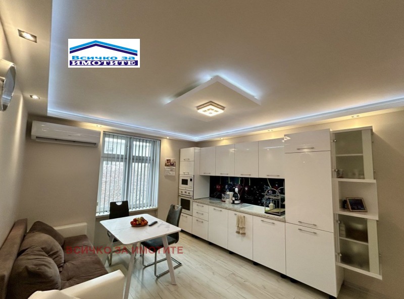 Продава 3-СТАЕН, гр. Русе, Център, снимка 5 - Апартаменти - 53520436