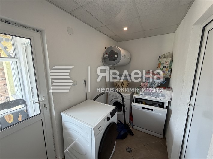 Продава КЪЩА, гр. Пловдив, Център, снимка 4 - Къщи - 55272257