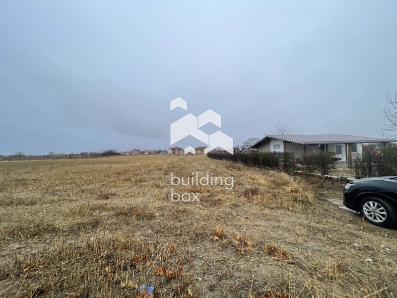 Na prodej  Spiknutí oblast Plovdiv , Skutare , 4401 m2 | 86650251