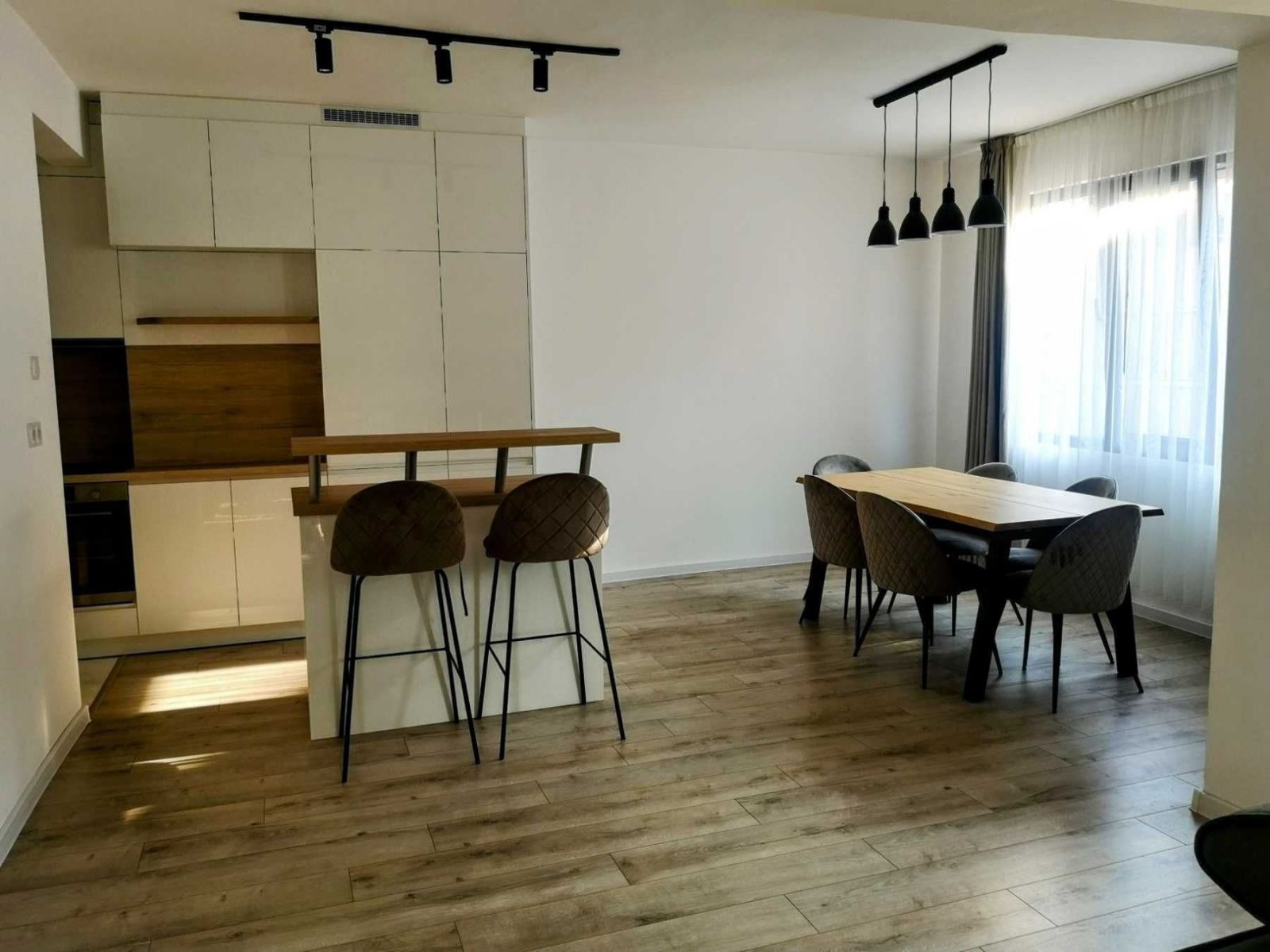 Продава МЕЗОНЕТ, гр. Пловдив, Младежки Хълм, снимка 2 - Апартаменти - 56031670