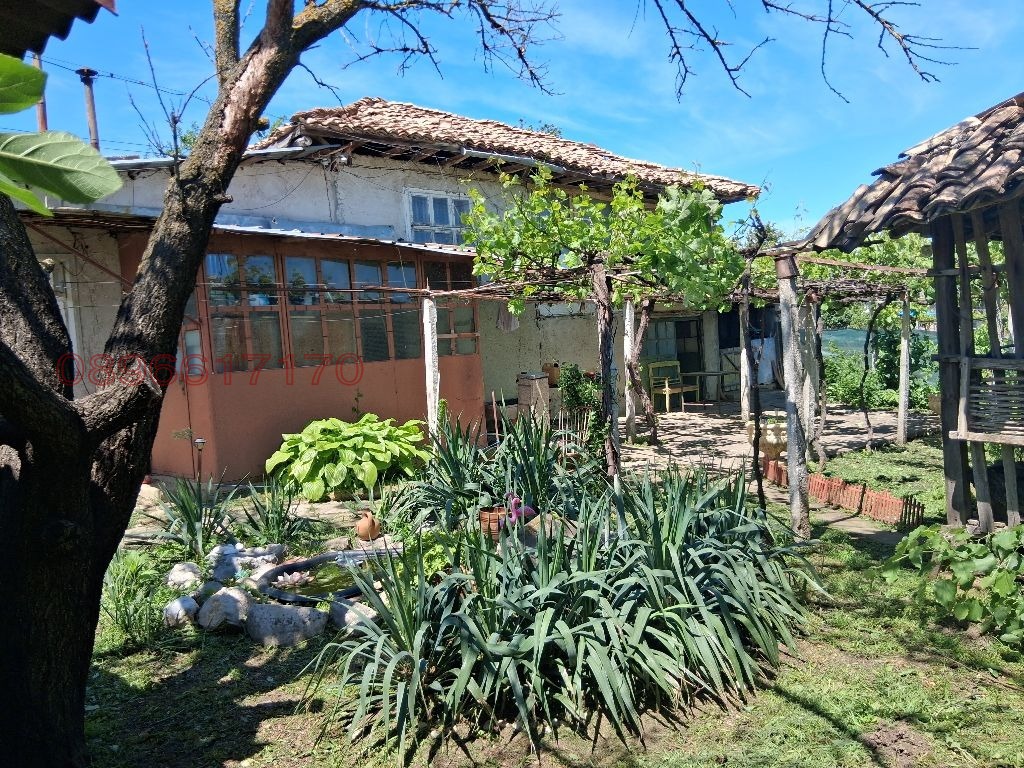 Продава КЪЩА, с. Баячево, област Търговище, снимка 10 - Къщи - 54591763