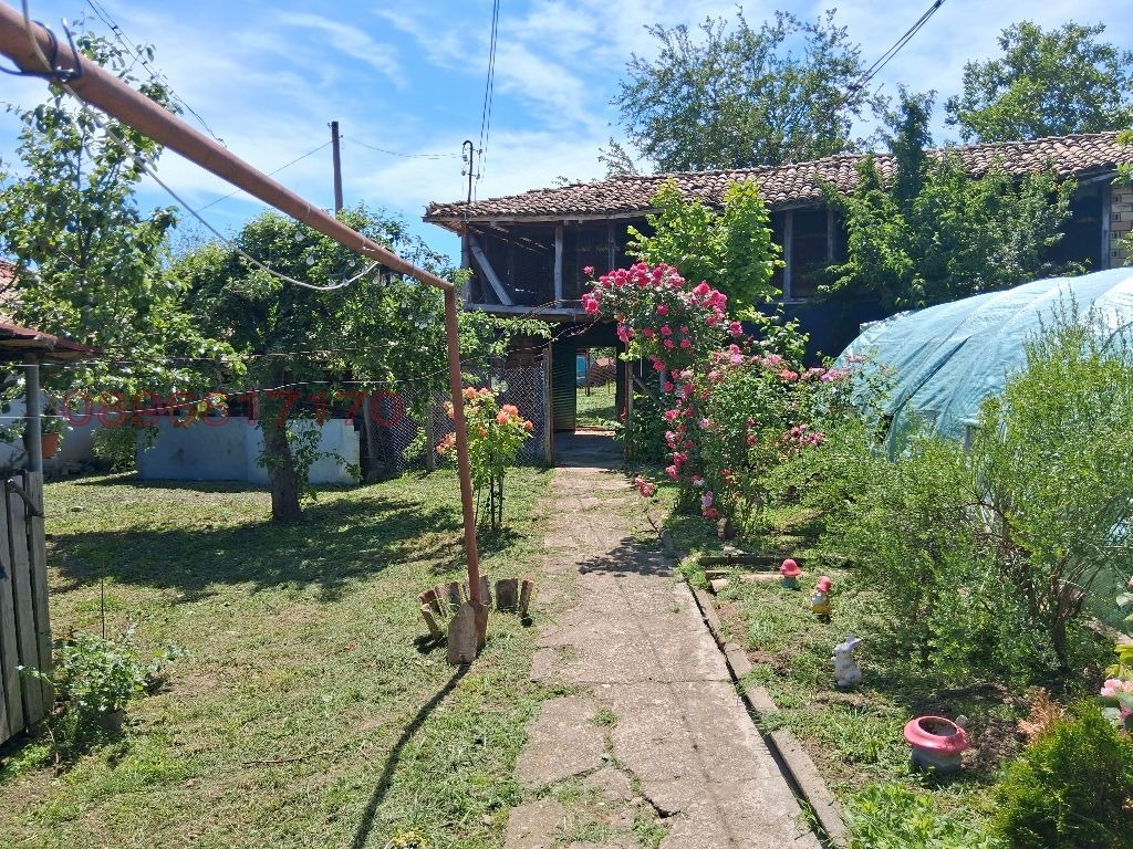 Продава КЪЩА, с. Баячево, област Търговище, снимка 4 - Къщи - 54591763