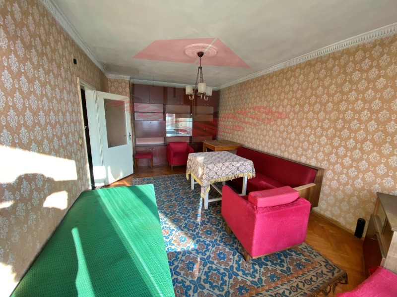 Продава  3-стаен град Шумен , Томбул джамия , 78 кв.м | 21583698