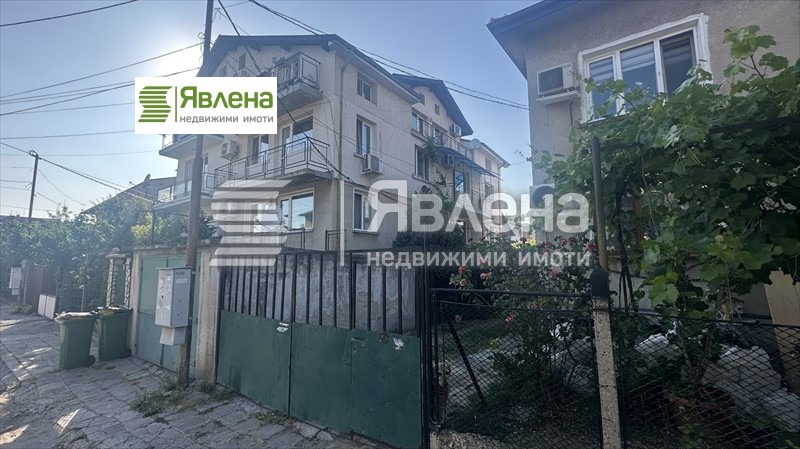 Na sprzedaż  Piętro domu Sofia , Lewski , 121 mkw | 11991614 - obraz [2]