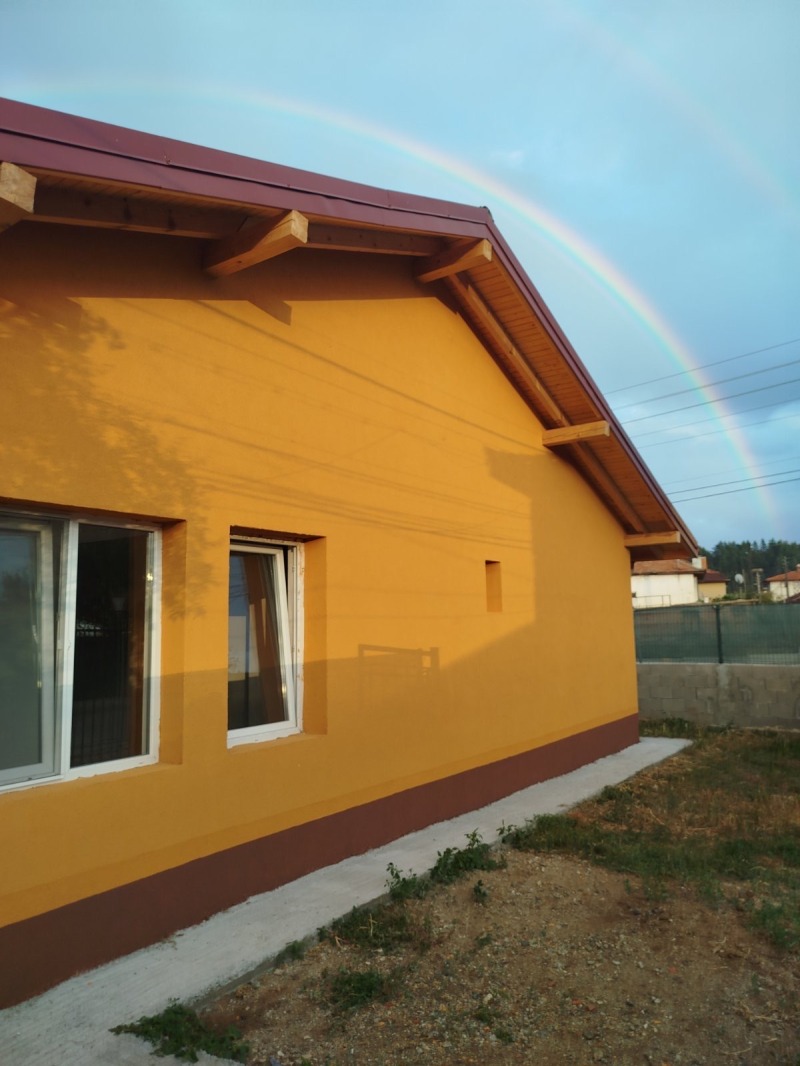 Продава КЪЩА, с. Баня, област Благоевград, снимка 2 - Къщи - 52252042