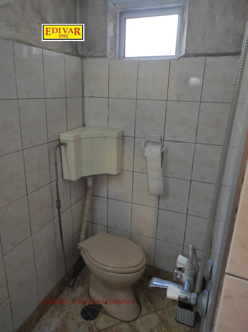 Продава КЪЩА, гр. Генерал Тошево, област Добрич, снимка 15 - Къщи - 52813046