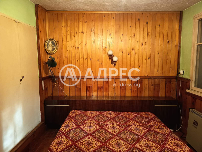 Продава ВИЛА, гр. Сопот, област Пловдив, снимка 5 - Вили - 52752476