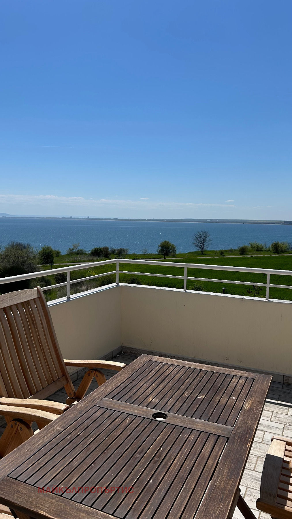 Продава 2-СТАЕН, с. Равда, област Бургас