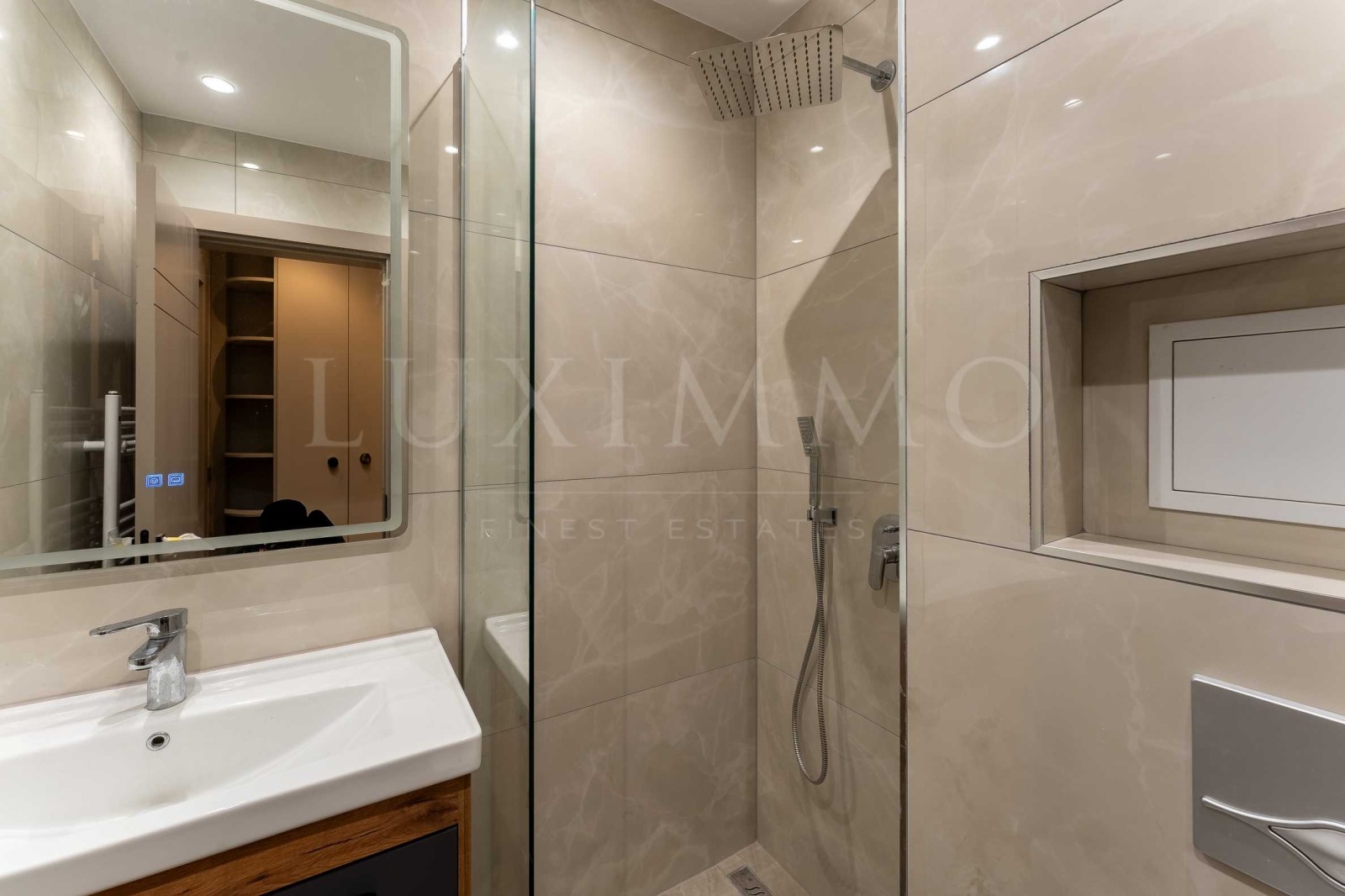 Продава 3-СТАЕН, гр. София, Кръстова вада, снимка 14 - Апартаменти - 55530820