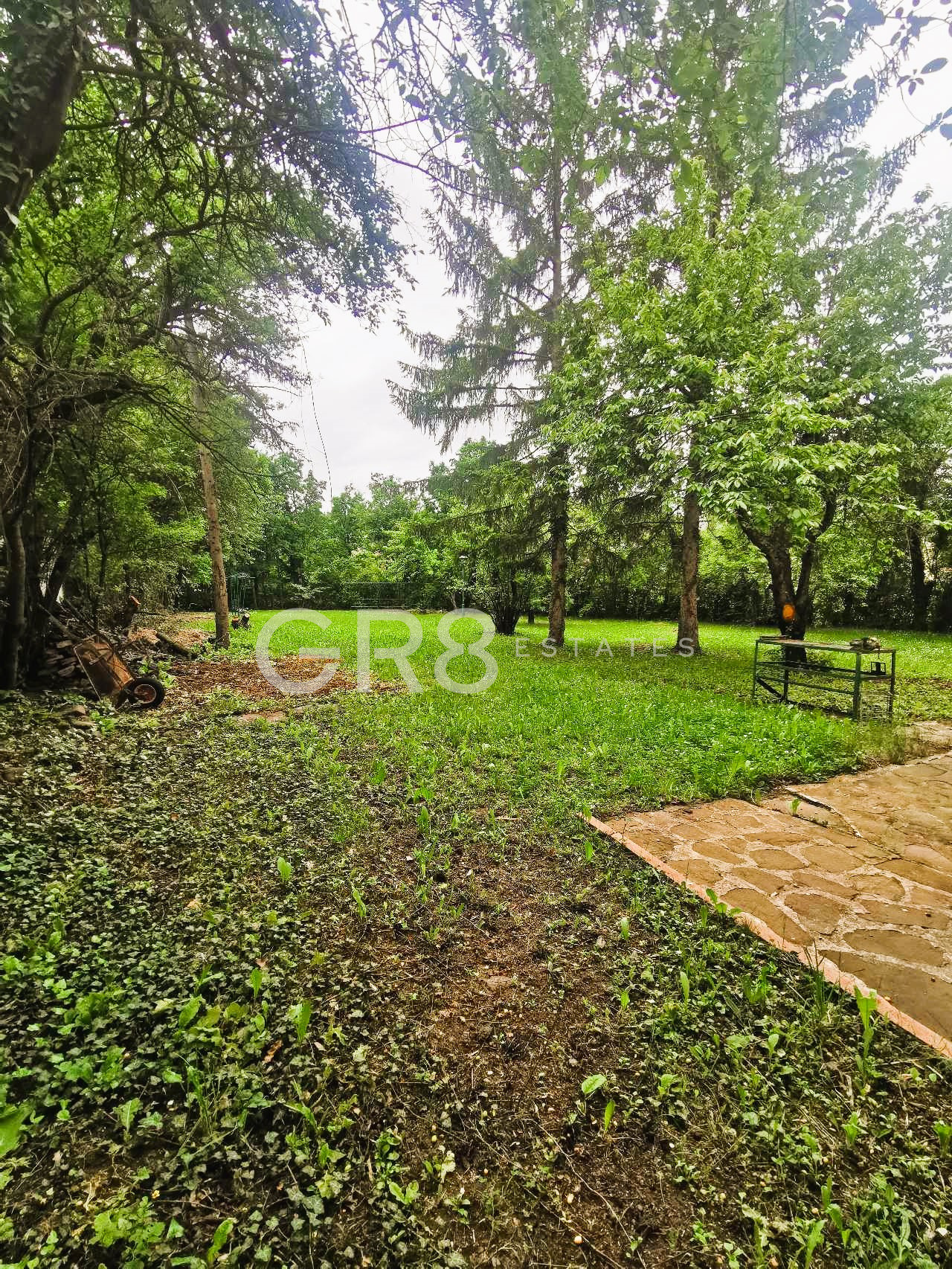 Продава КЪЩА, гр. София, гр. Банкя, снимка 2 - Къщи - 54497295