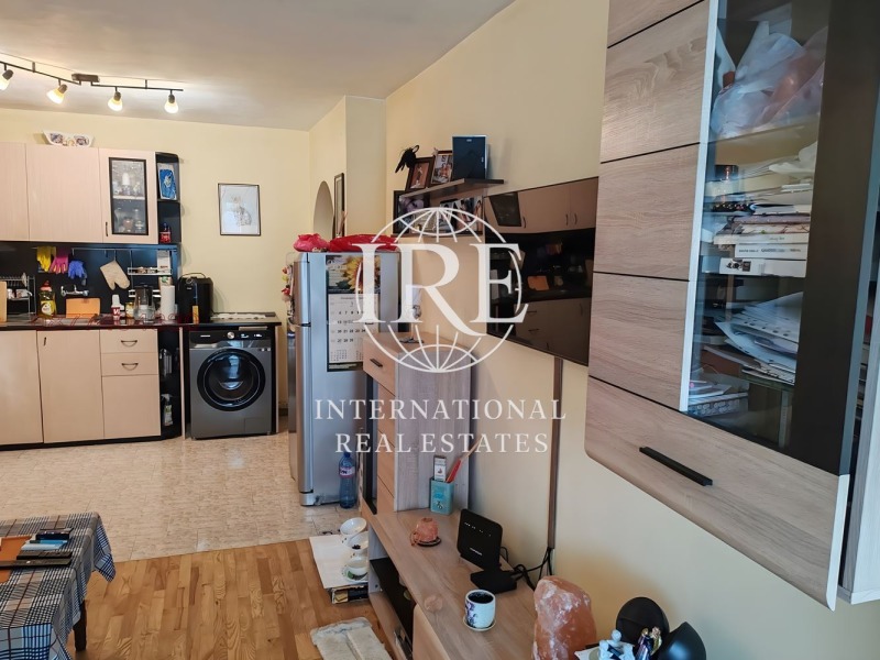 Продава 2-СТАЕН, гр. Варна, Погреби, снимка 15 - Апартаменти - 52441831