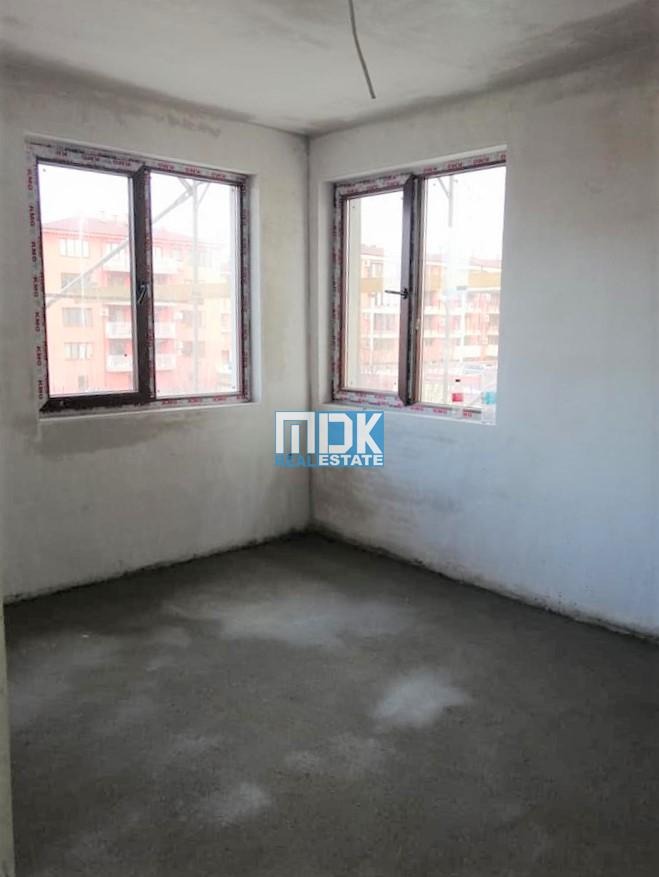 Продава  3-стаен град Пловдив , Остромила , 115 кв.м | 60035353 - изображение [6]