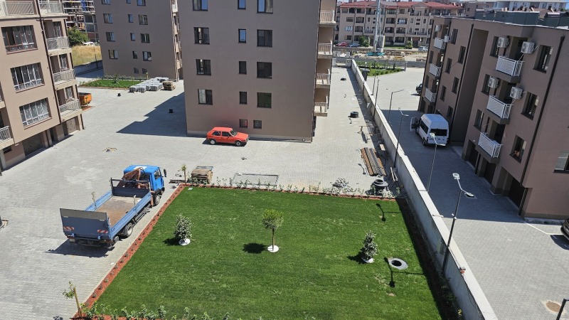 Продава  3-стаен град Пловдив , Остромила , 115 кв.м | 60035353