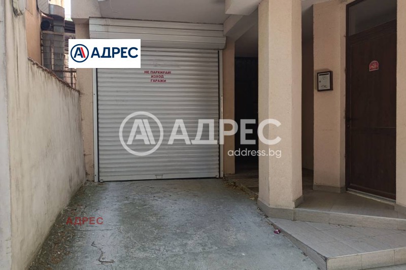 Προς πώληση  Γκαράζ Βαρνα , ΤΣενταρ , 25 τ.μ | 60935448
